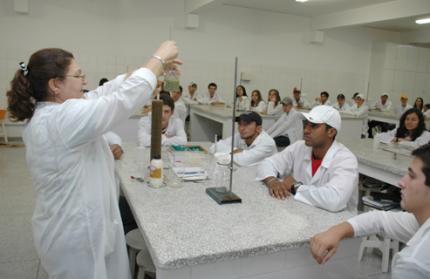Produção Sucroalcooleira: Único da região em nível superior