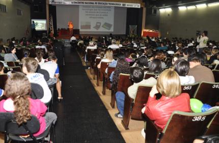 Encontro de Educação Tecnológica conta com apoio da Unoeste