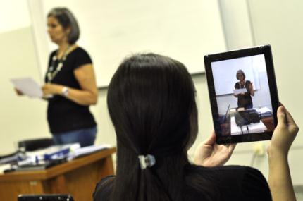 Reformulação da educação a distância tem resultado positivo