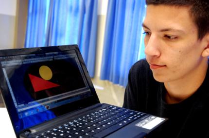 Uso de equipamentos tecnológicos reforça ensino-aprendizagem