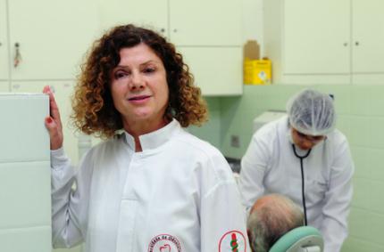 Erosão ácida no dente pode ser evitada com hábitos saudáveis