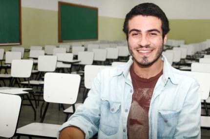 Estudante focado em neurociência consegue bolsa na Holanda