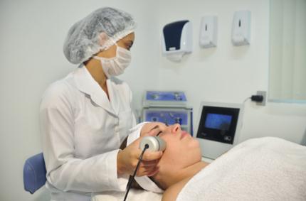 Estética e Cosmética: curso de tecnologia tem ótimo conceito