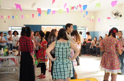 Estágio supervisionado da Enfermagem é concluído com arraial