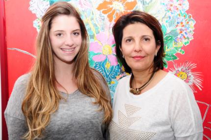 Docentes e discente integram eventos ligados à Odontologia