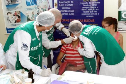 Caravana da Saúde detecta câncer de boca e encaminha a Jaú