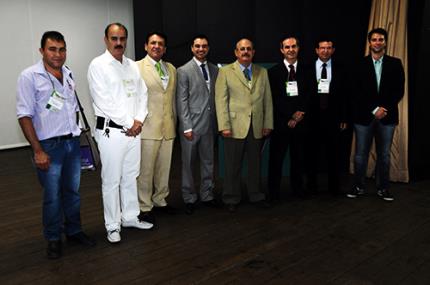 Representantes da saúde e do direito integram mesa redonda