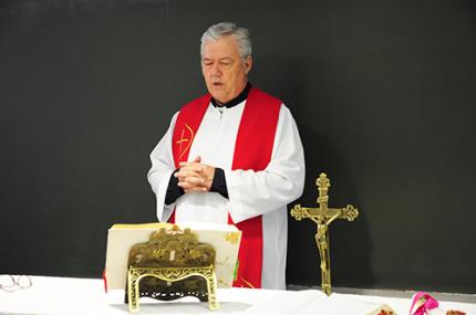Pais participam do 1º dia de aula dos calouros de Medicina