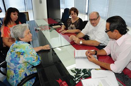 Publicação de memória pedagógica poderá ter aporte da Câmara