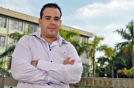 Alunos e egressos vivem experiências na carreira pública