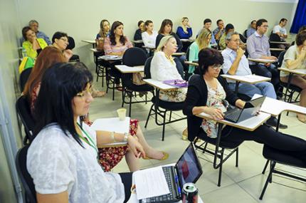 Plano Nacional de Educação oportuniza debate permanente