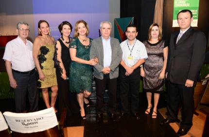 Faculdade de Odontologia celebra 40 anos com 16º Congresso