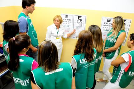 Projeto Saúde Visual do Escolar inicia 6º ano de atividades