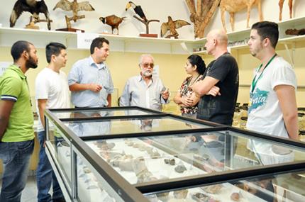 Taxidermista sugere museu de história natural em Prudente