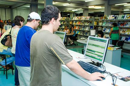 Rede de Bibliotecas informa horário nas férias e reforma 