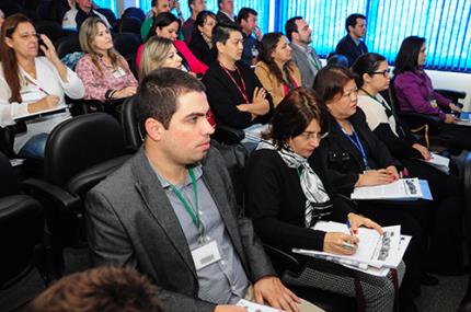 Projeto ambiental planeja estratégias para educar ribeirinho