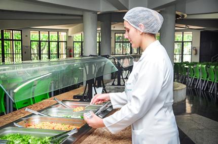 Gastronomia e Nutrição colaboram em restaurante no campus