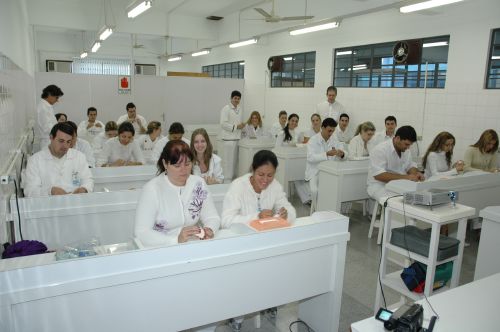 Laboratório de Ensino Pré-Clínico 