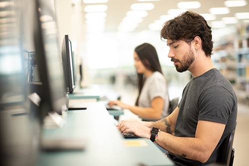 Unidade de Informação Campus Jaú da Rede de Bibliotecas