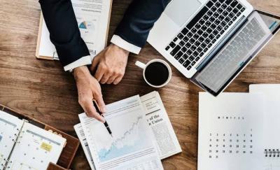 Conheça a proposta e as vantagens do curso de Gestão Comercial