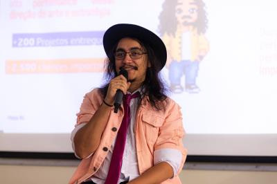 Criatividade e IA em foco na formação publicitária