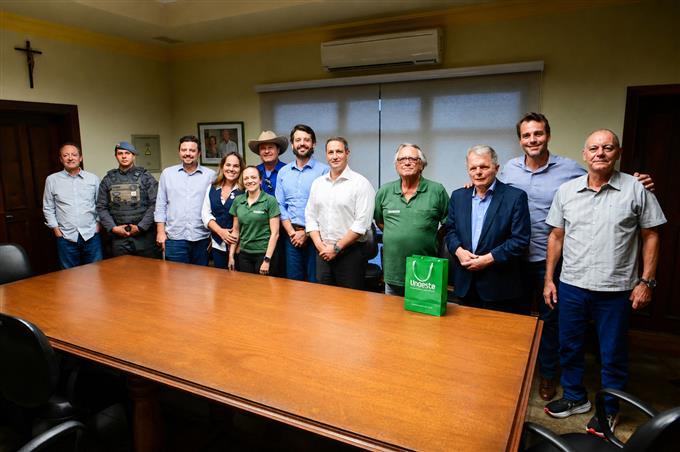 Notícia: Deputado Guilherme Derrite visita Unoeste durante agenda em Prudente