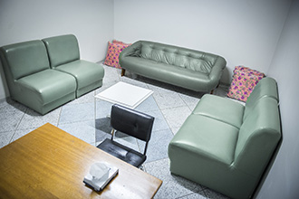 Sala de Atendimento: visa o atendimento em psicoterapia individual a jovens e adultos