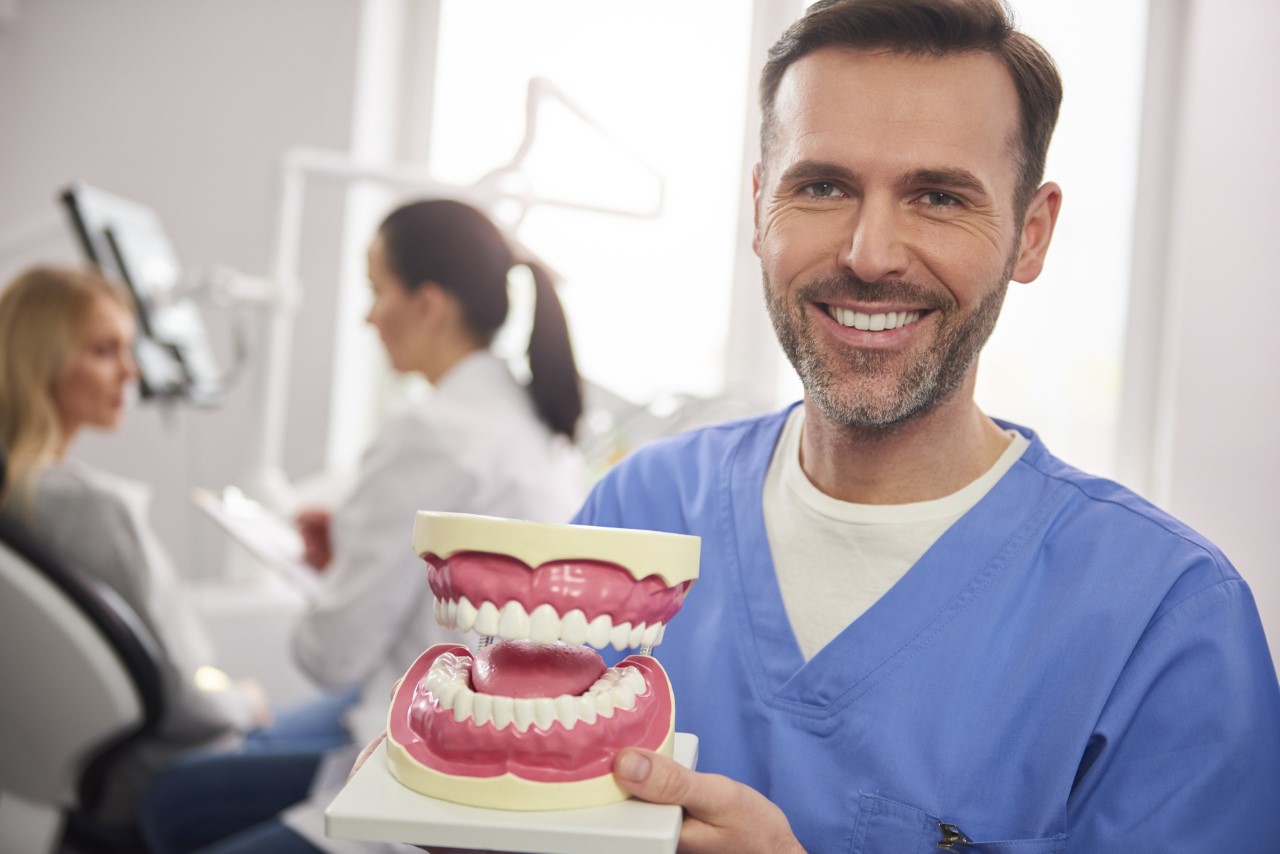 Endodontia de dentes decíduos - técnicas, materiais e rotatórios. Teórico- Laboratorial. 1ª Turma