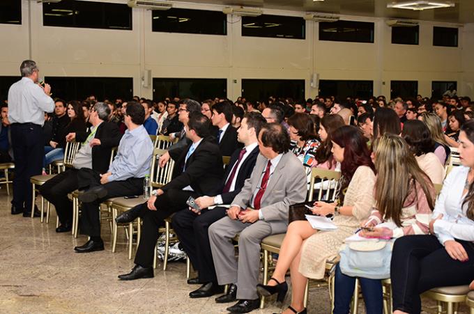 Dr. Luiz Flávio Gomes falou sobre ética na política