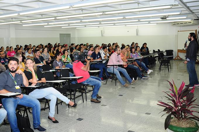 Atividade ocorreu no auditório Azaleia e integrou o Enepe 2017