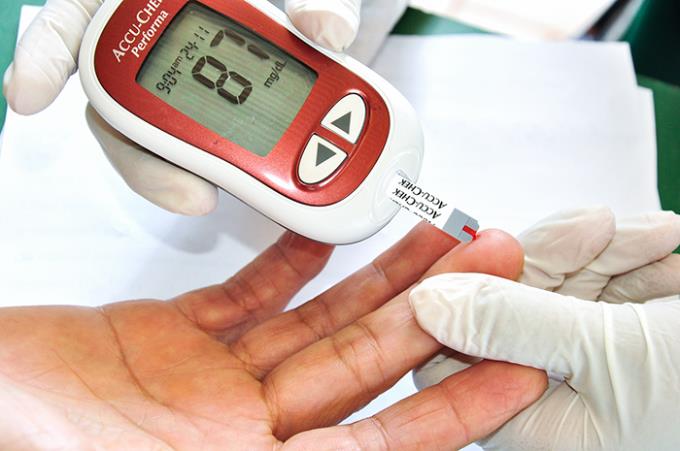 Prevenção ao diabetes é levada para usuários de ambulatório