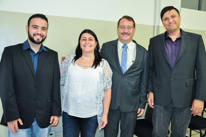 Leão foi orientado pela Dra. Vânia e avaliados pelos doutores Machado Neto e Bueno