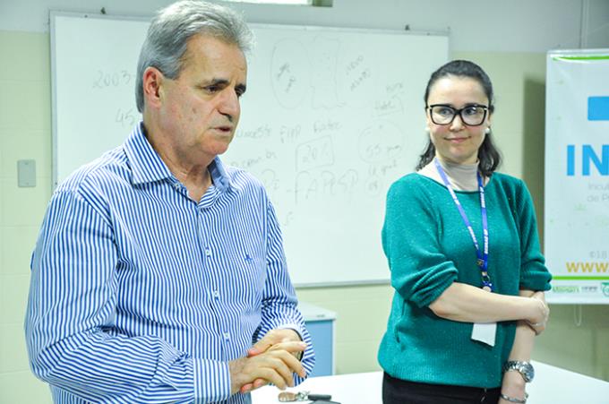 Explicação sobre o programa, por Cavalcante e Paula Cristina  