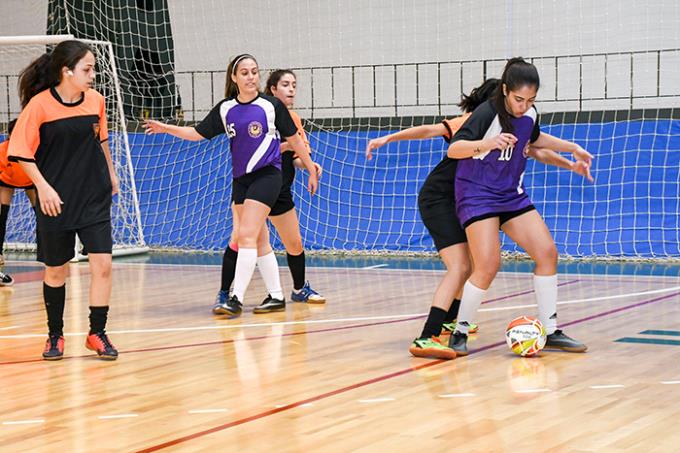 38º Intercursos inicia com as disputas de futsal feminino