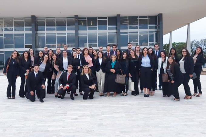 Alunos de Direito visitam Suprema Corte e Congresso Nacional