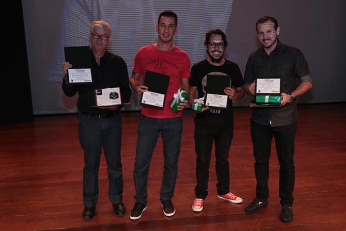 Flávio Conceição concorreu ao prêmio amador junto dos vencedores da categoria profissional Alexsandro Gonzaga, Marcel Sachetti e Bruno Fernandes 