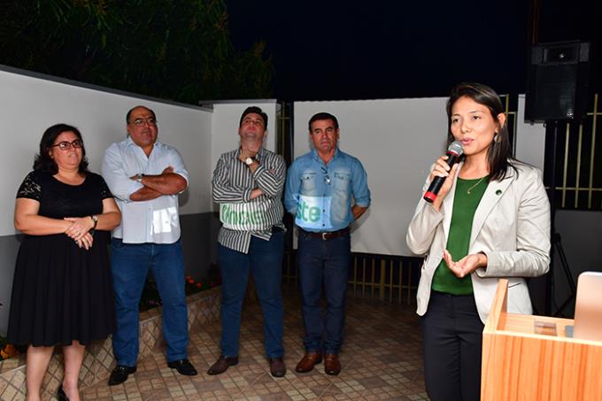 Sônia Sanae Sato anunciou desconto de 50% para os cursos de graduação aos ingressantes do novo Polo Presencial de Apoio de Itaguajé