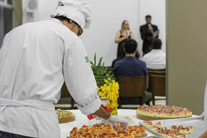 Memórias de um Repórter do Interior: 1º Festival Gastronômico de Presidente  Prudente reúne 32 competidores de Lanches e comidas de Boteco !