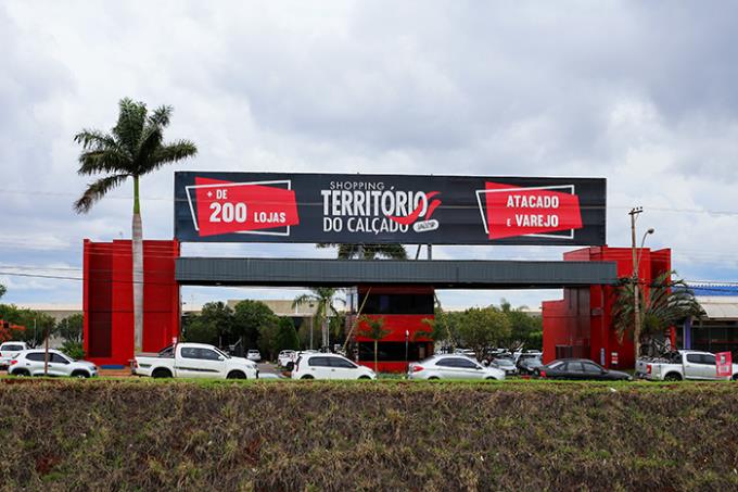 Território do Calçado retoma atividades nesta terça com adoção de protocolos padrões elaborados pela Faculdade de Medicina de Jaú