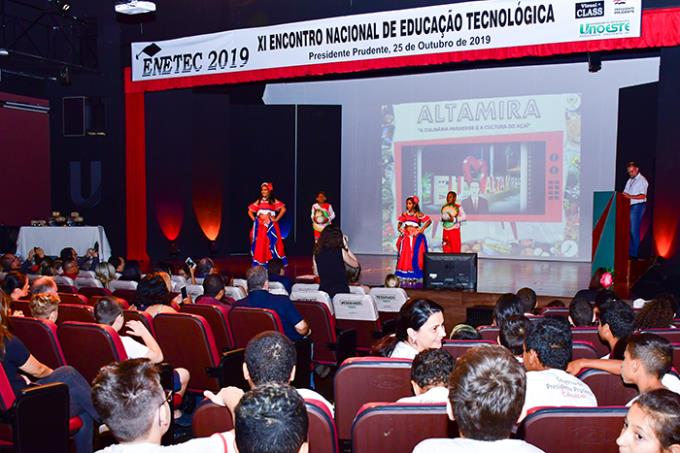 Enetec aborda tecnologias educacionais em tempo de pandemia