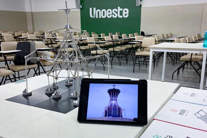 Estrutura em Mola baseado no Santuário Morada de Deus localizado no campus 3 da Unoeste