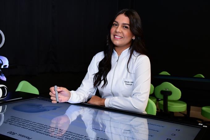 Gabrielly visitou o campus e decidiu pelo curso de Fisioterapia 