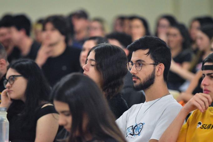 Auditório cheio durante a abertura da Jornada de Comunicação realizada ontem 