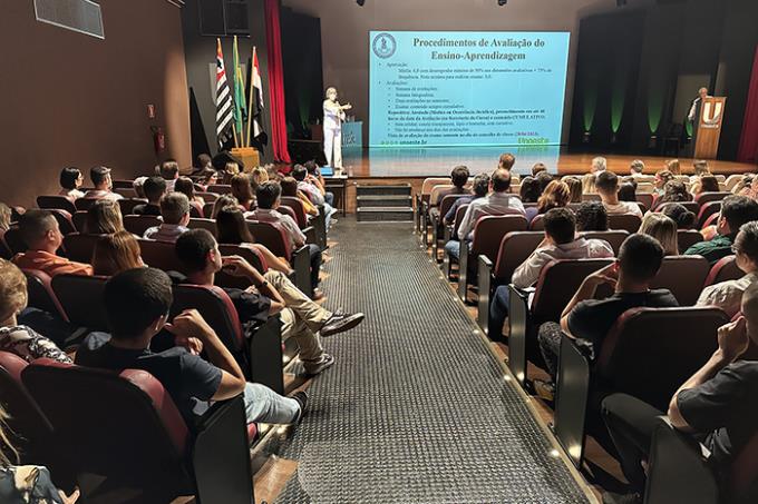 Volta às aulas movimenta os campi da Unoeste em Prudente