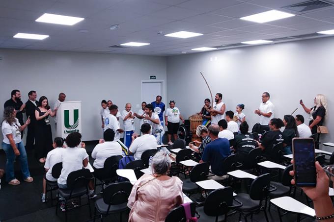 Durante o evento, houve diversas apresentações, entre elas capoeira