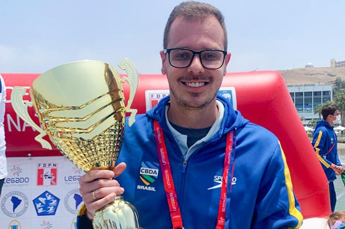 Fisioterapeuta da Seleção Brasileira de Águas Abertas, Jorge já sonha em viver a experiência de uma Olimpíadas