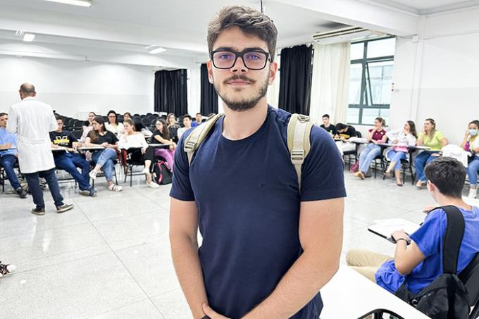 José Eduardo Baptistini, aluno do 3º termo de Medicina: “Eu acho que é importante trazer esses fatos do dia a dia que a gente lida nas ESFs”