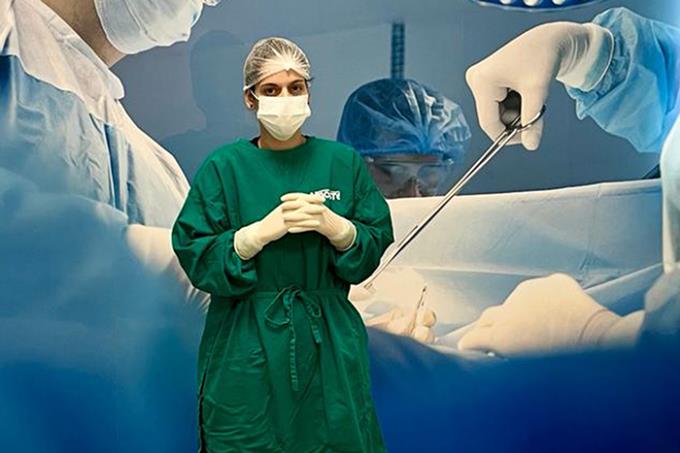 Ana Paula Marques deixou uma IES de Adamantina e se transferiu para Jaú para concluir o curso de Medicina na Unoeste