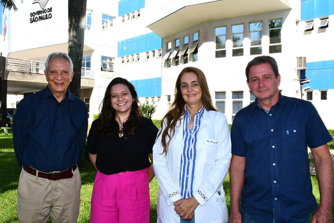 Dr. Luiz Euribel com a mestranda Vitória, Dra. Patrícia Spir e Dr. Edilson Flores