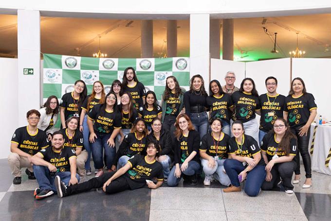Eventos acadêmicos do curso de Ciências Biológicas visam promover a integração entre estudantes, egressos, professores e profissionais da área